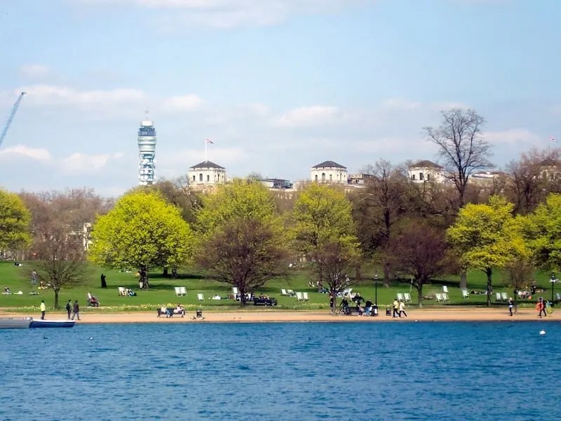 Overview of Hyde Park in London